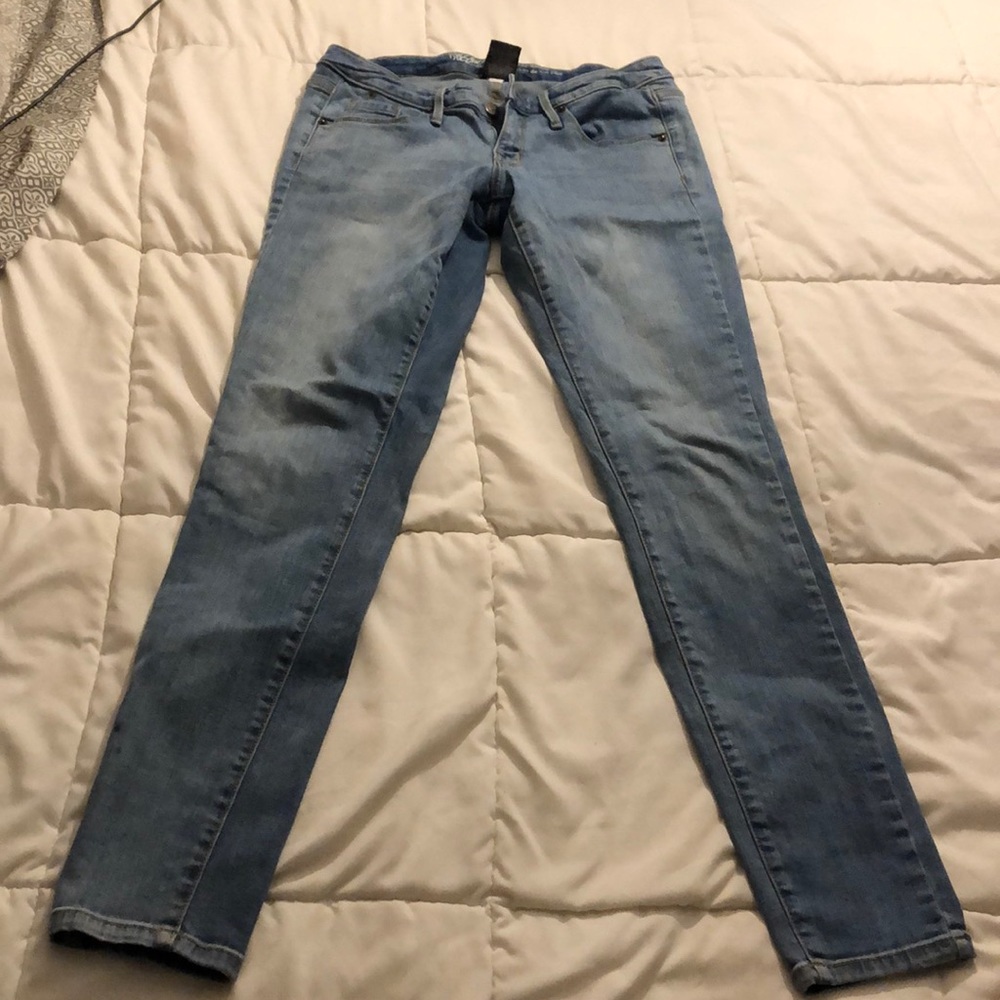 Classic Slim Fit Jeans